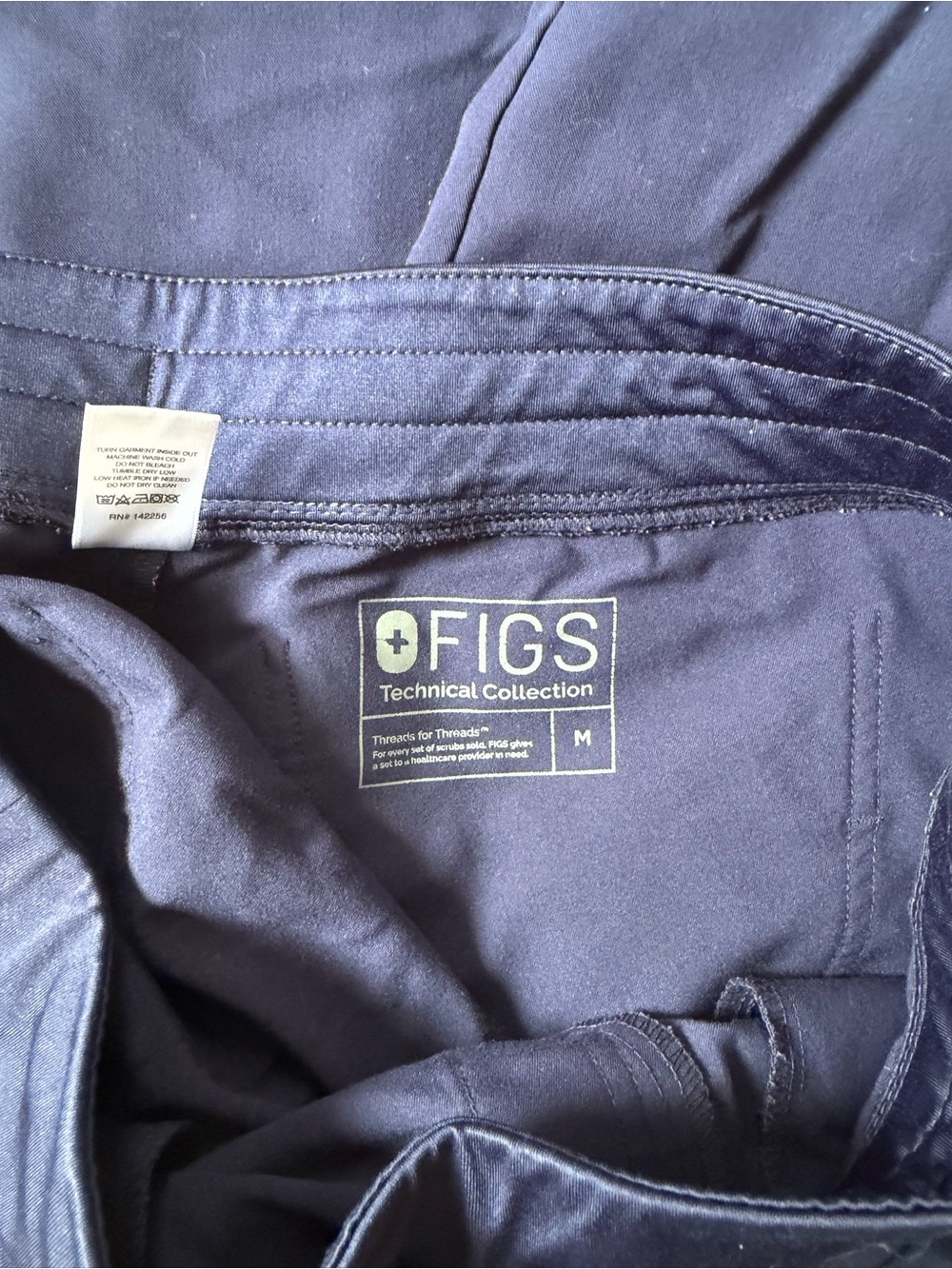 FIGS SET - Picture 3 of 4